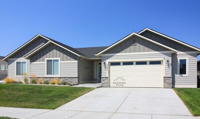 property at 5642 W 31st Ave