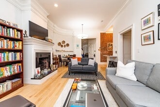 167 Commonwealth Ave in Boston, MA - Building Photo - Building Photo