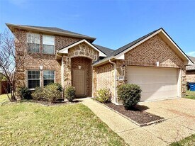 2549 Saddlehorn Dr in Little Elm, TX - Building Photo