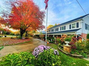 3468 Bancroft Rd in Fairlawn, OH - Building Photo - Building Photo