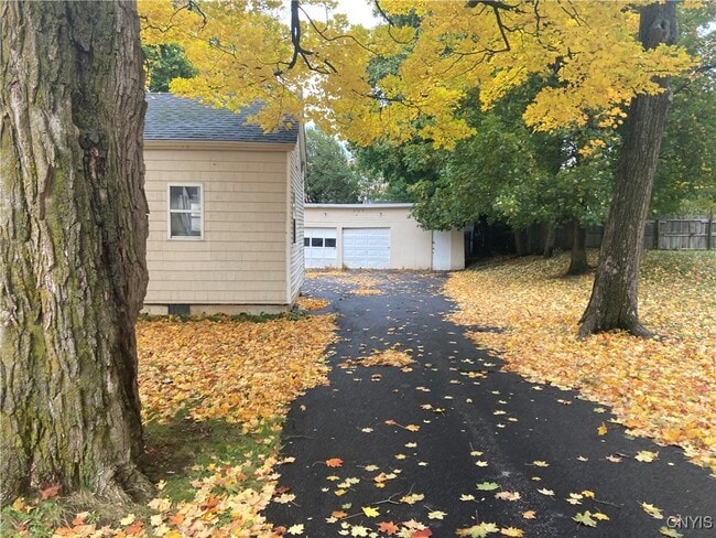 318 Stone St in Watertown, NY - Building Photo - Building Photo