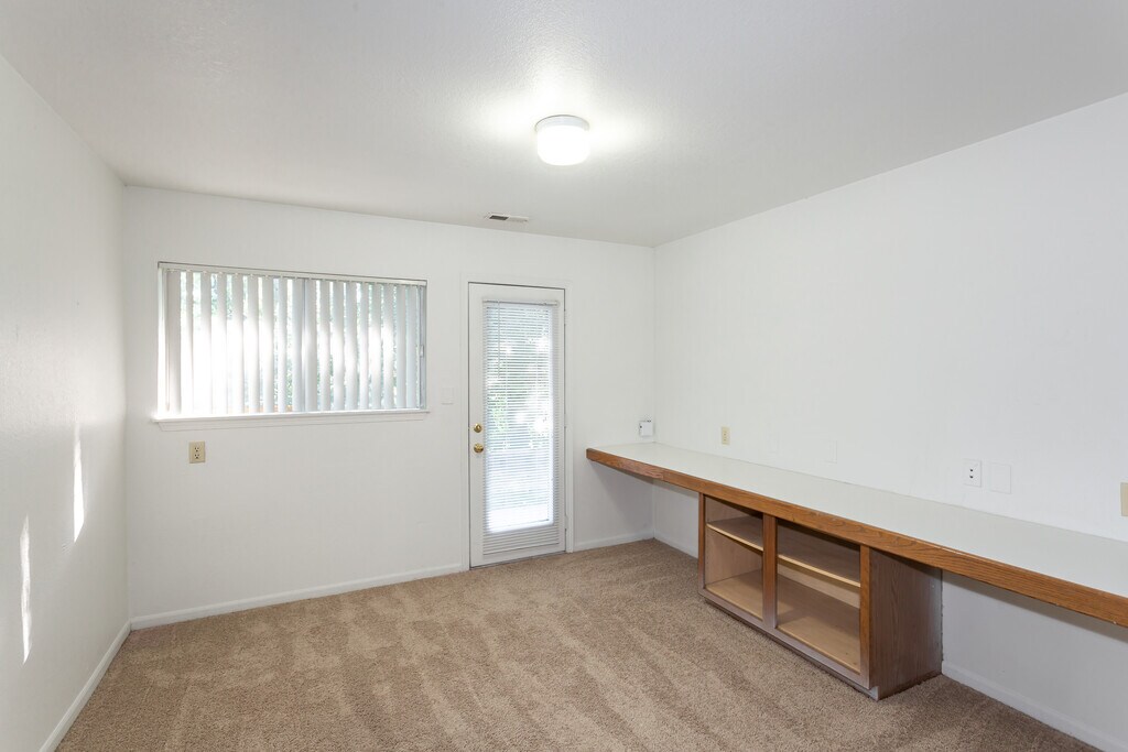 Hawks Pointe Apartments Lawrence, KS Apartments For Rent