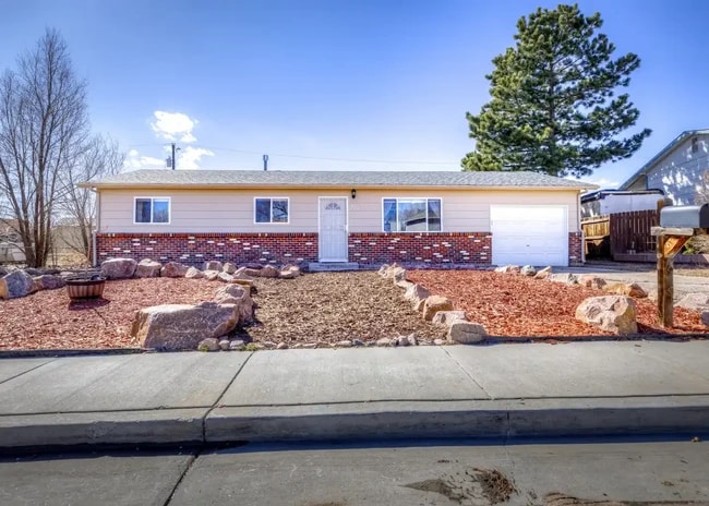 property at 623 Catalina Dr
