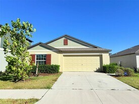 35089 Brackett Bnd in Zephyrhills, FL - Building Photo