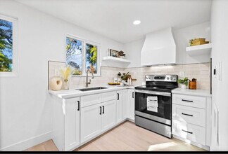 3175 High St in Sacramento, CA - Building Photo - Building Photo