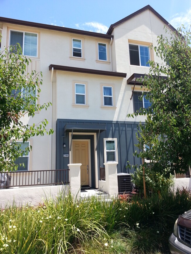 property at 2148 Morrow St