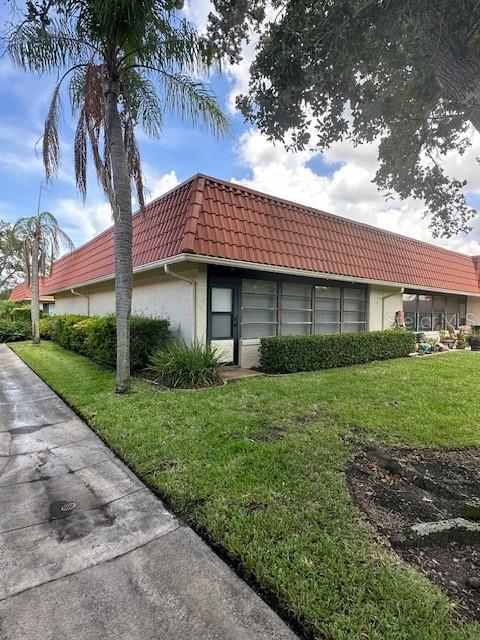 19029 US Hwy 19 N in Clearwater, FL - Foto de edificio - Building Photo