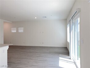 9920 S Ullom Dr in Enterprise, NV - Building Photo - Building Photo