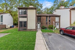 421 Barton Run Blvd in Marlton, NJ - Building Photo