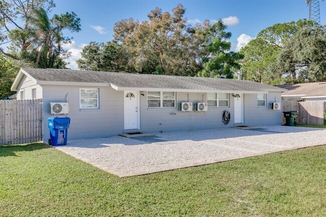 13496 W Rena Dr