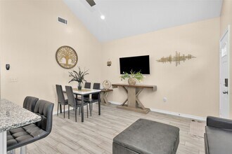 286 Westchase St in Montgomery, TX - Building Photo - Building Photo