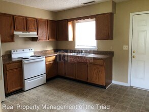 1703 10th St in Greensboro, NC - Building Photo - Building Photo