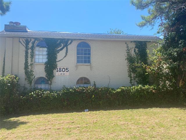 1805 Roman Rd in Grand Prairie, TX - Building Photo