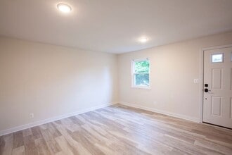 1000 Monticello Rd in Charlottesville, VA - Building Photo - Building Photo