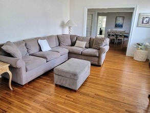 8606 Monmouth Ave in Margate City, NJ - Building Photo - Building Photo