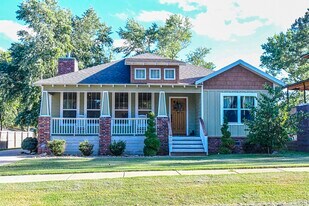 649 SW 2nd St in Bentonville, AR - Building Photo