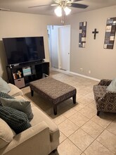 12021 Forest Nook Ct in Live Oak, TX - Building Photo - Building Photo