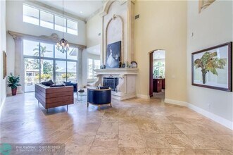 4951 NE 28th Ave in Lighthouse Point, FL - Building Photo - Building Photo