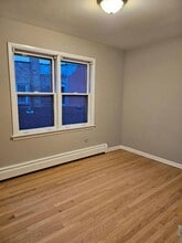 5858 W Diversey Ave in Chicago, IL - Building Photo - Building Photo