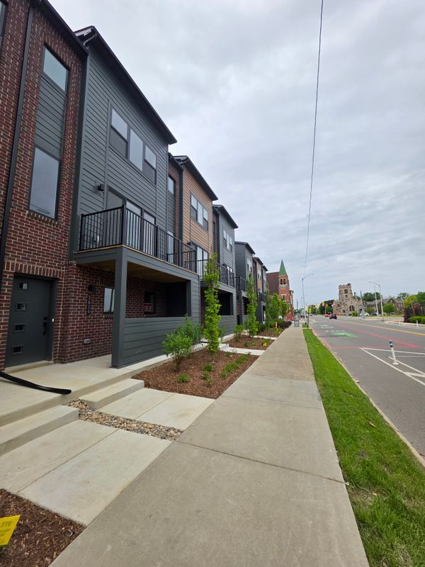 property at 3618 Trumbull