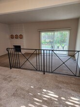 6043 Leafwood Dr in Carmichael, CA - Foto de edificio - Building Photo