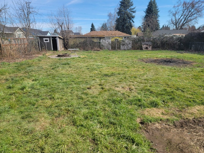 290 Elma Ave NE in Salem, OR - Building Photo - Building Photo