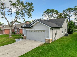 14523 Falling Tree Ct in Orlando, FL - Building Photo - Building Photo