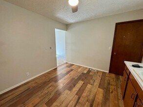 5500 Hillsdale Dr in Lincoln, NE - Building Photo - Building Photo