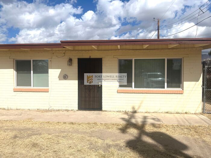 3423 E Lind Rd in Tucson, AZ - Building Photo