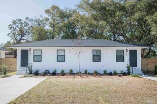 3091 N 16th Ave in Pensacola, FL - Building Photo