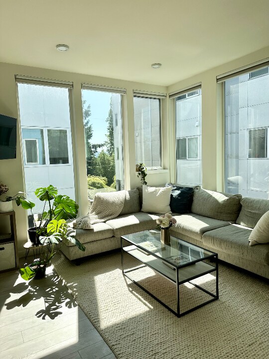 1541 14th Ave S in Seattle, WA - Foto de edificio