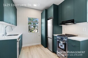 1429 Edgecliffe Dr in Los Angeles, CA - Building Photo