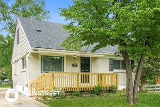 4125 Berkshire Ave in Louisville, KY - Building Photo - Building Photo