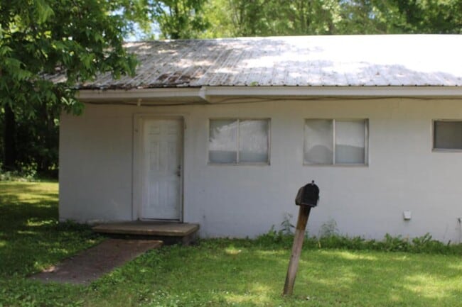 property at 102 Pecan Ln