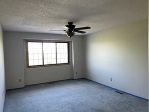 1534 Cottage Dr in Stillwater, MN - Building Photo - Building Photo