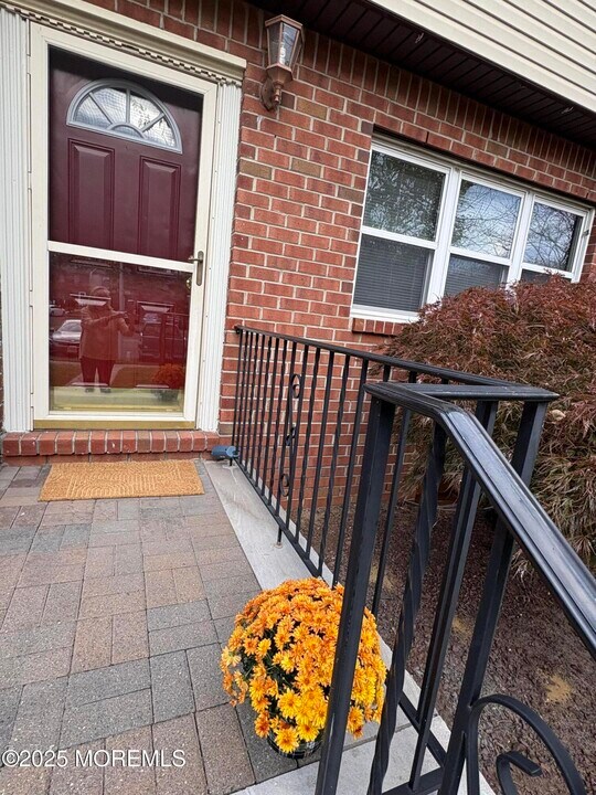 910 Judy Ct in Brick, NJ - Building Photo