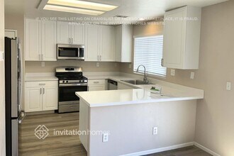 5438 Ragged Robin Ct in North Las Vegas, NV - Building Photo - Building Photo