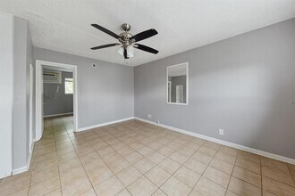 3906 Video St in Dickinson, TX - Building Photo - Building Photo