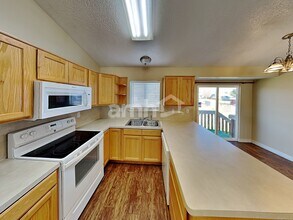 4056 W 4600 S in Roy, UT - Building Photo - Building Photo