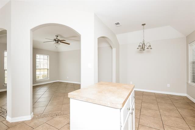 3432 Michelle Ridge Dr in Fort Worth, TX - Building Photo - Building Photo