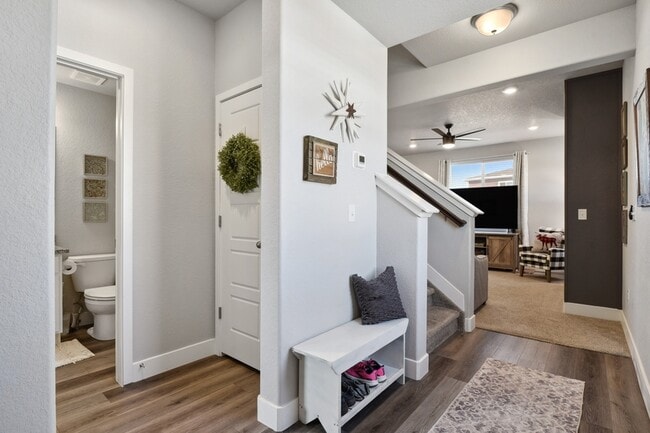 9870 Hidden Enclave Ct in Peyton, CO - Foto de edificio - Building Photo