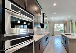 4945 S Soboba St in Gilbert, AZ - Building Photo - Building Photo
