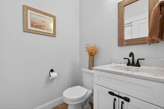 1847 Emerald Way in Mount Joy, PA - Building Photo - Building Photo