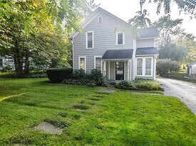 206 South St, Unit Lower in Chardon, OH - Building Photo
