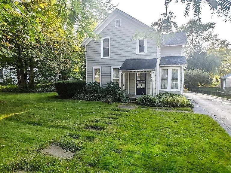 206 South St, Unit Lower in Chardon, OH - Foto de edificio