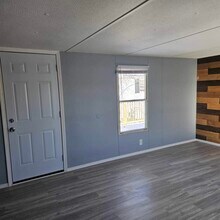 5722 Blissfield Ct in Fort Wayne, IN - Building Photo - Building Photo