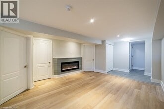 225 E 24th St in Hamilton, ON - Building Photo - Building Photo