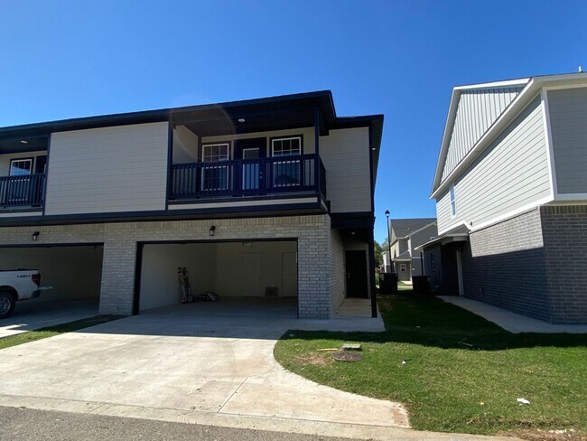 822 S Amarillo Ave in Fayetteville, AR - Building Photo - Building Photo