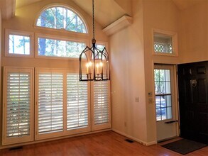 302 Hampton Dr in Pinehurst, NC - Building Photo - Building Photo