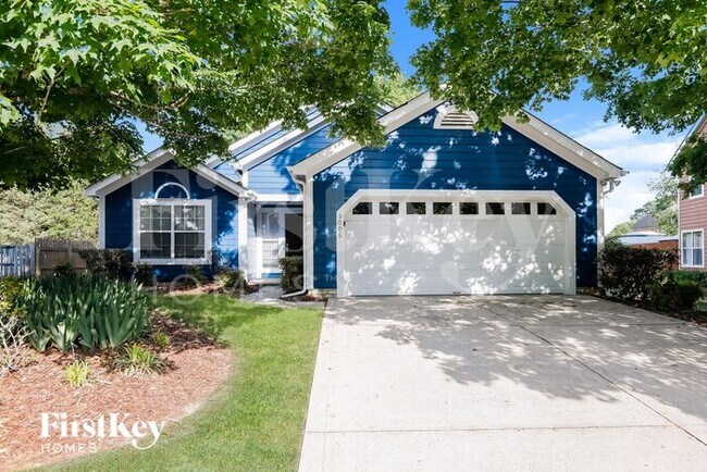 property at 3006 Parkland Dr